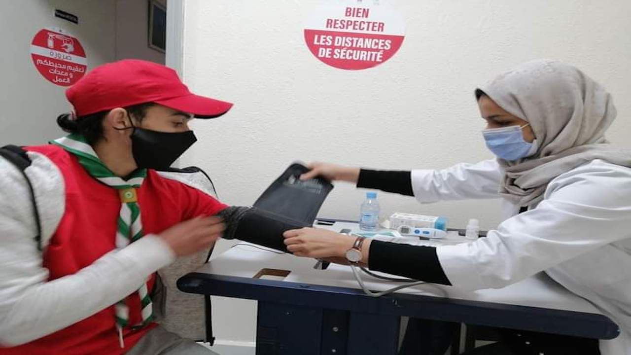 شباب الدار البيضاء يتبرعون بالدم من القلب إلى القلب